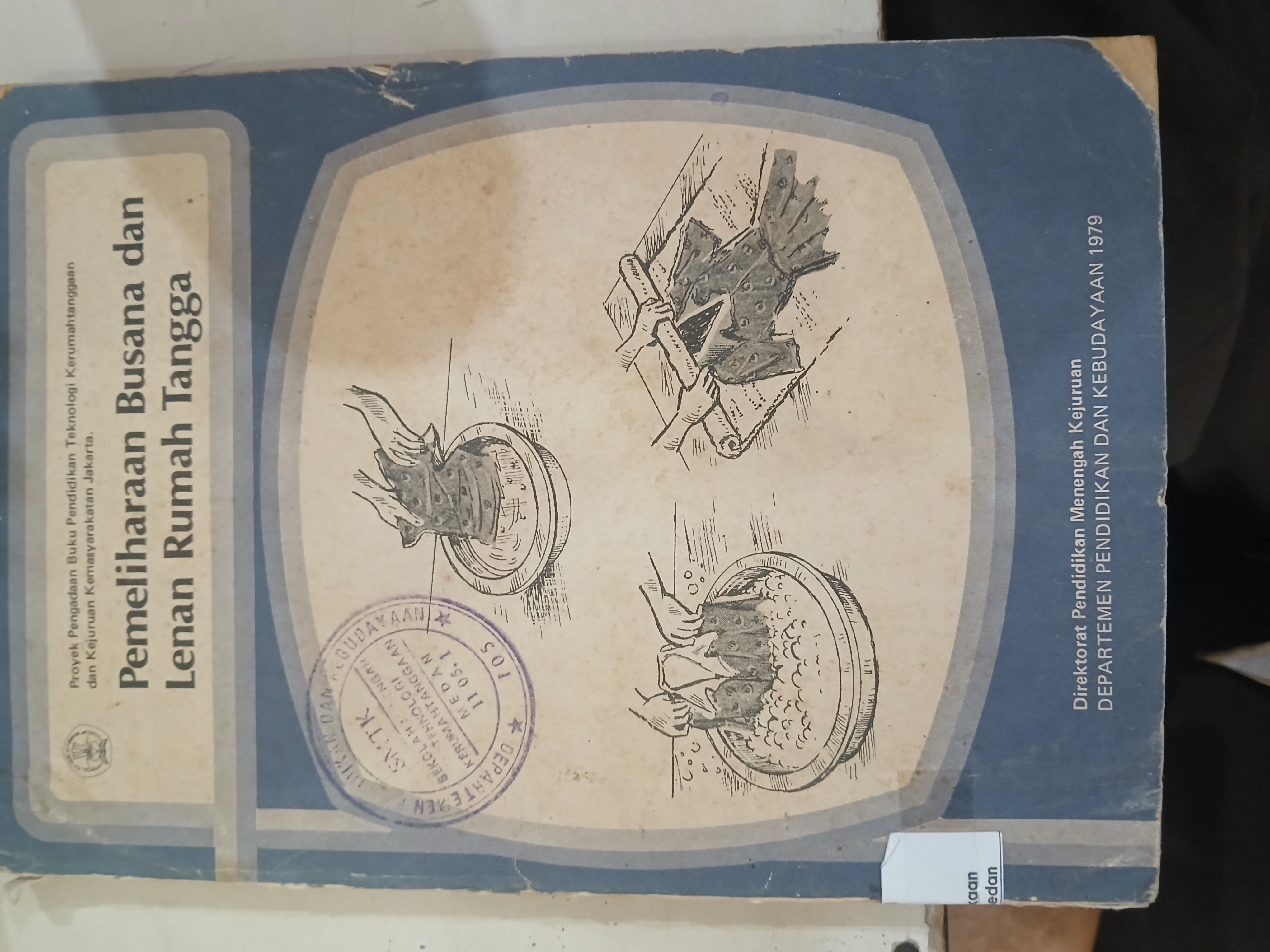 Pemeliharaan Busana dan Lenan Rumah Tangga