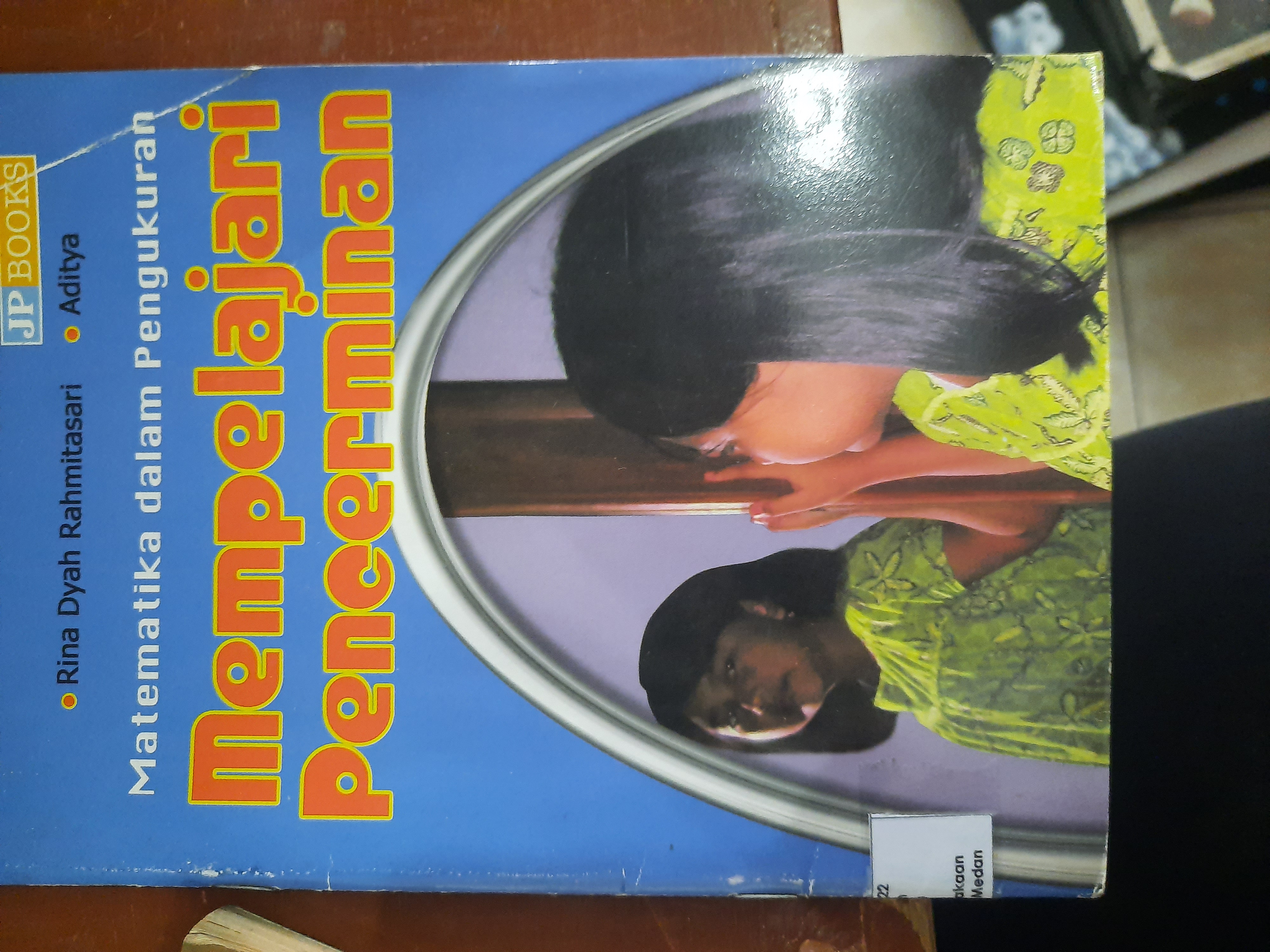 Matematika dalam Pengukuran Mempelajari Pencerminan 