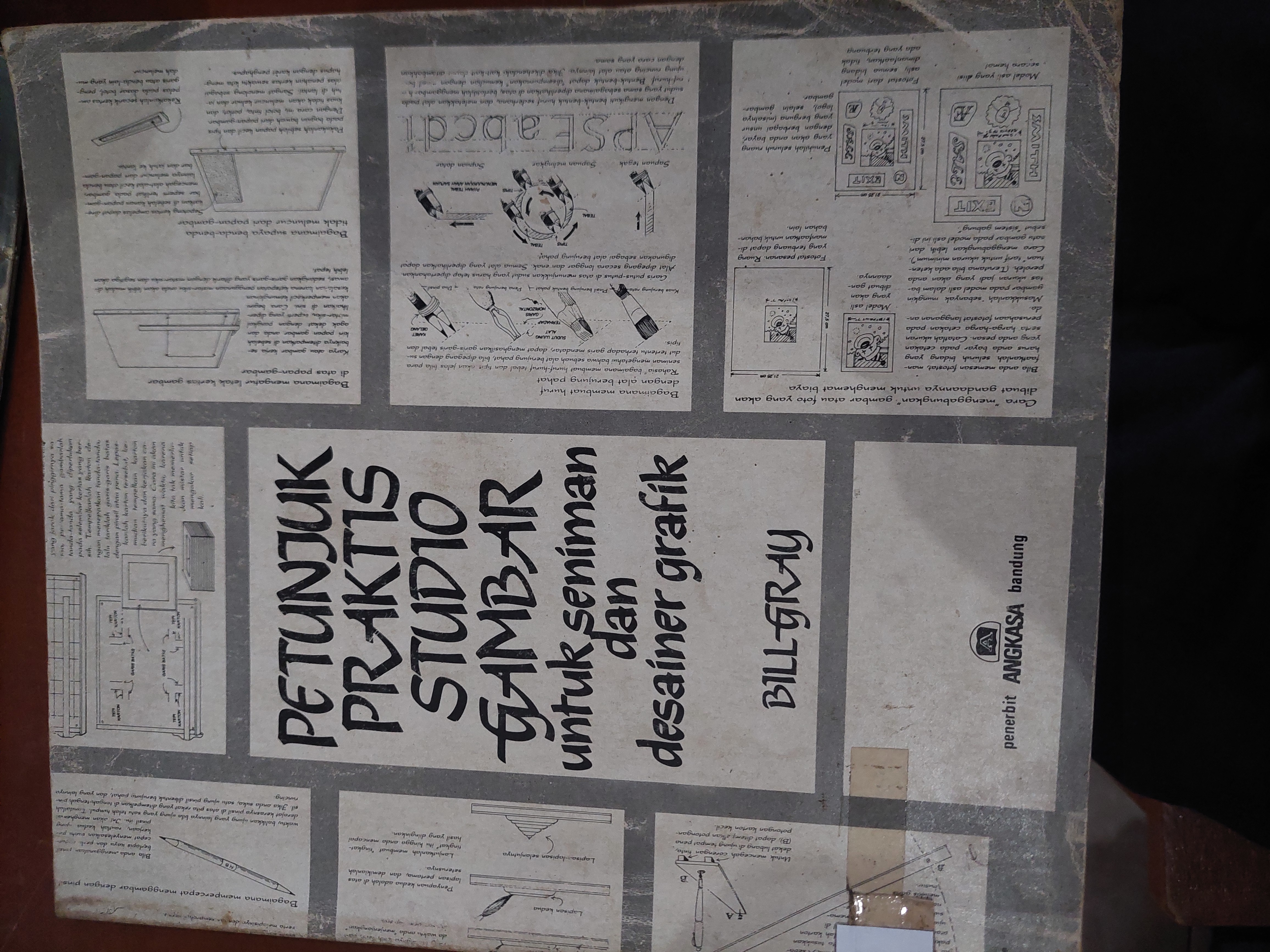 Petunjuk Praktis Studio Gambar untuk Seniman dan Desainer Grafik