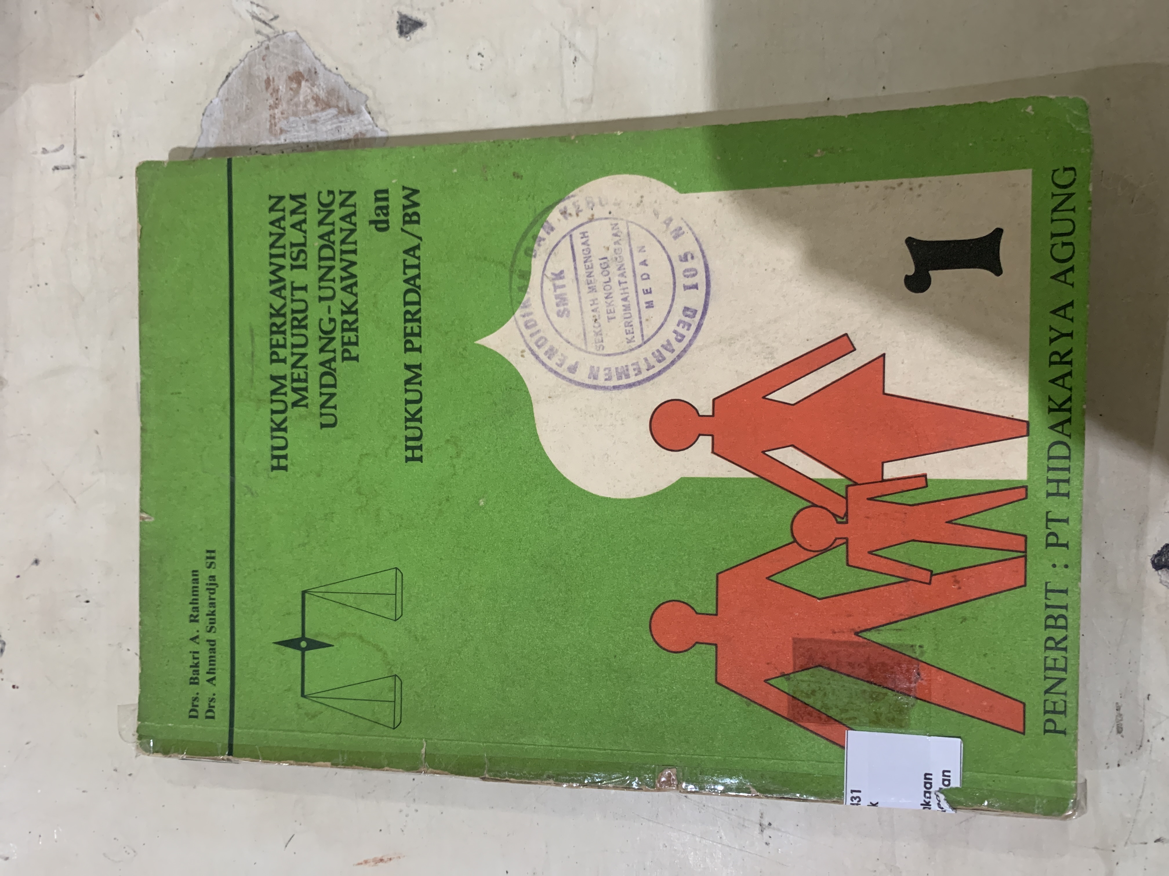 Hukum Perwakinan Menurut Islam Undang Undang Perwakinan dan Hukum Perdata/BW Jilid 1