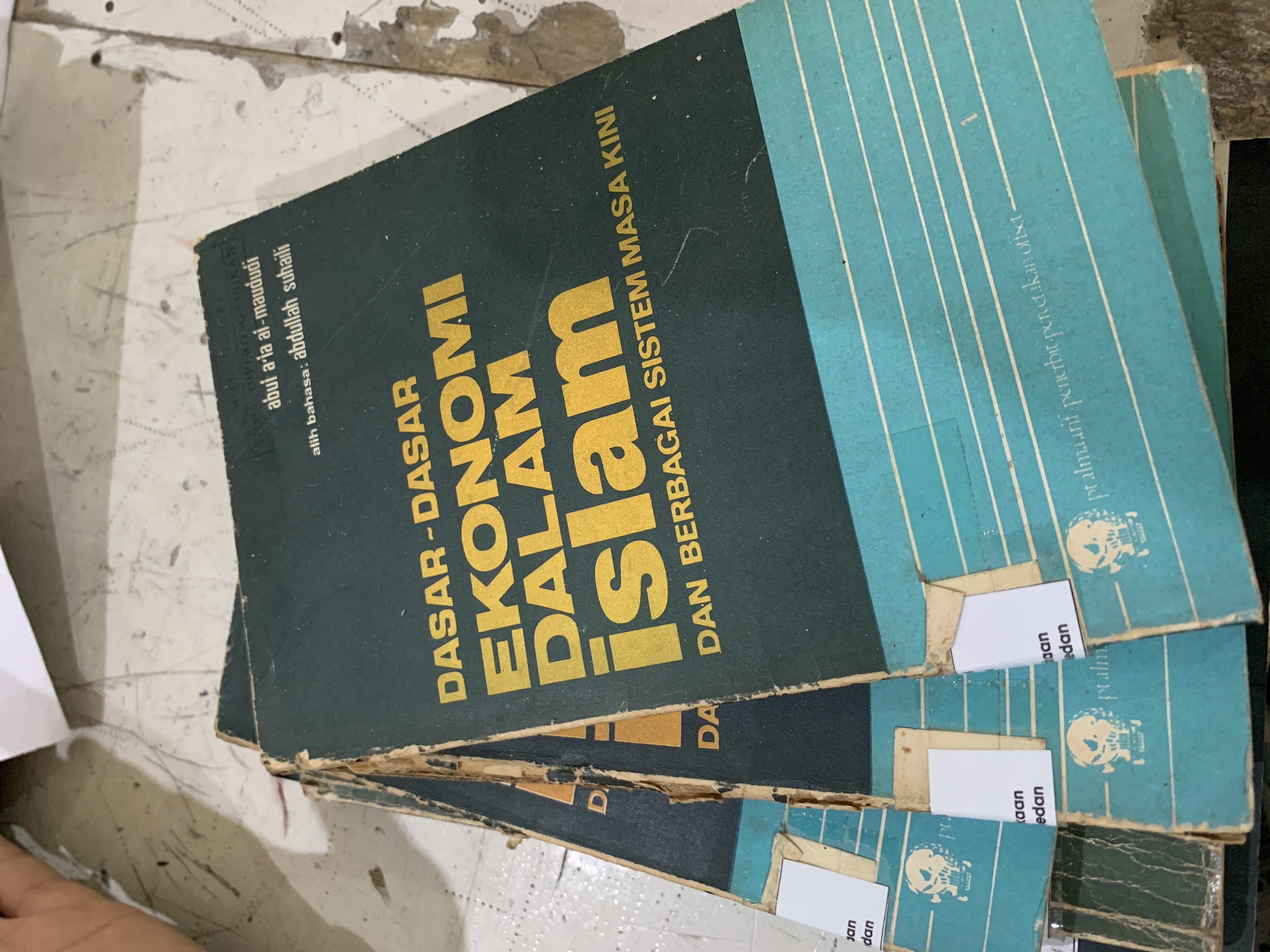 Dasar-dasar ekonomi dalam islam