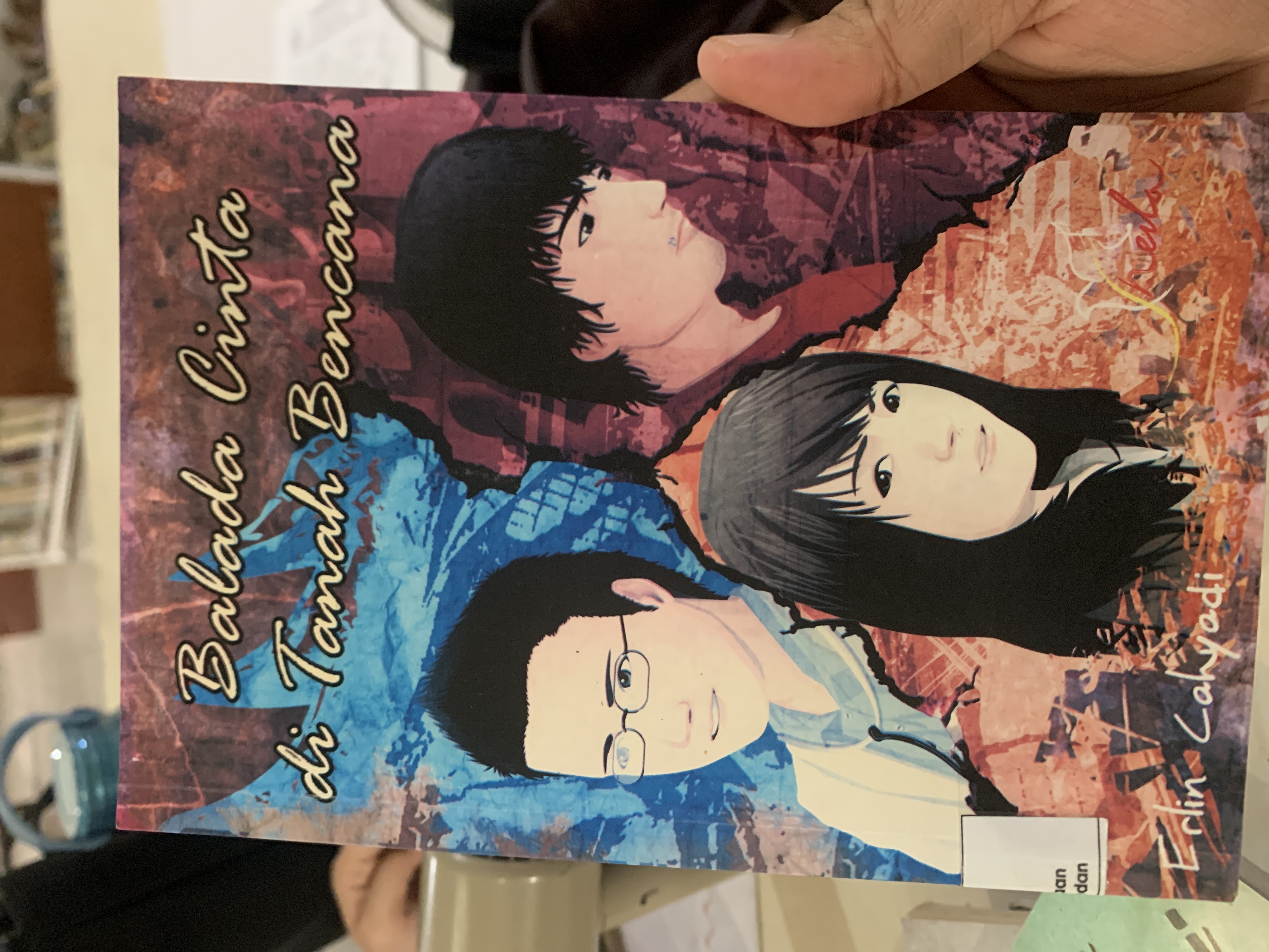 Belada Cinta Di Tanah Bencana 