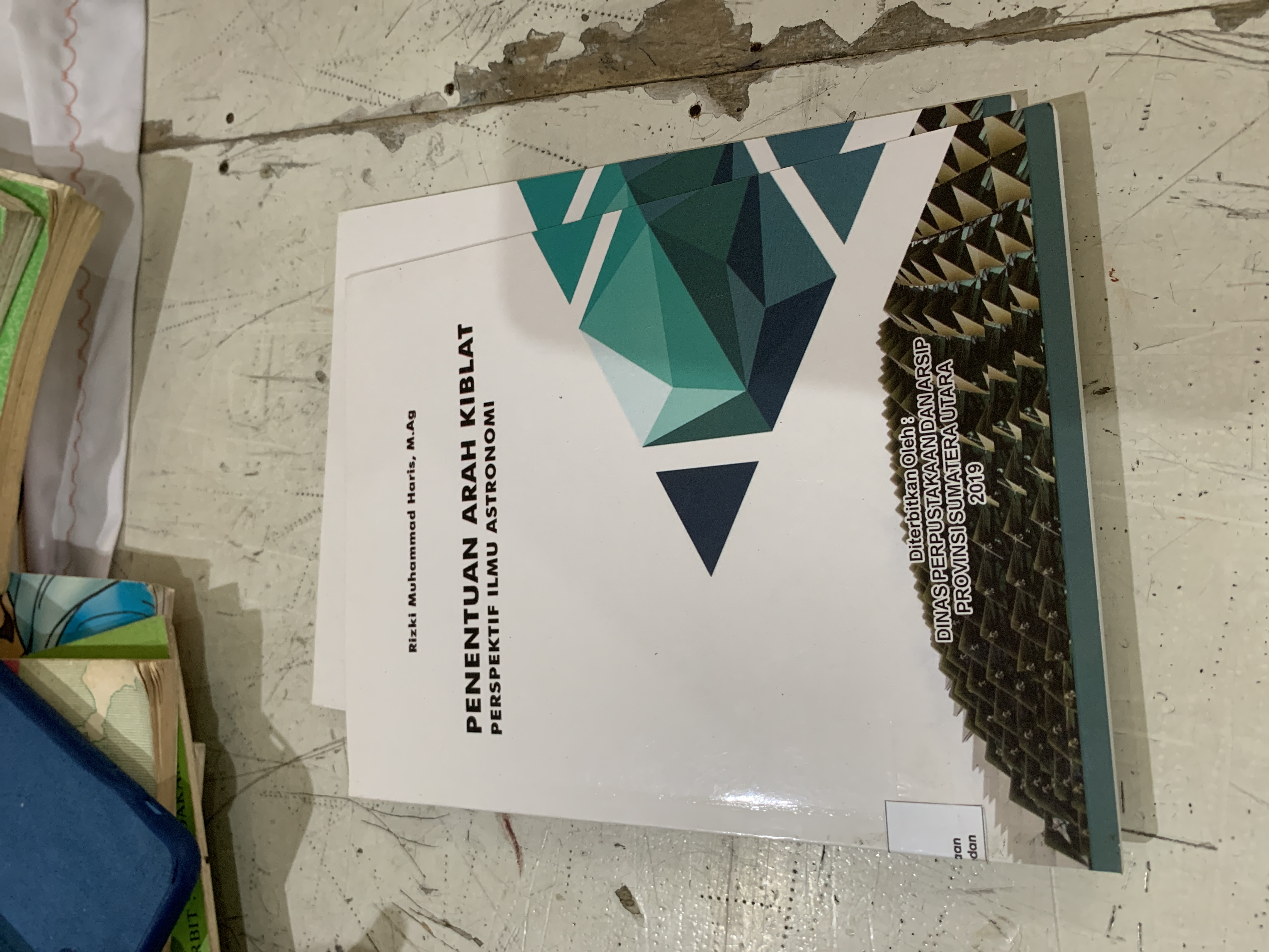 Penentuan arah kiblat perspektif ilmu Astronomi