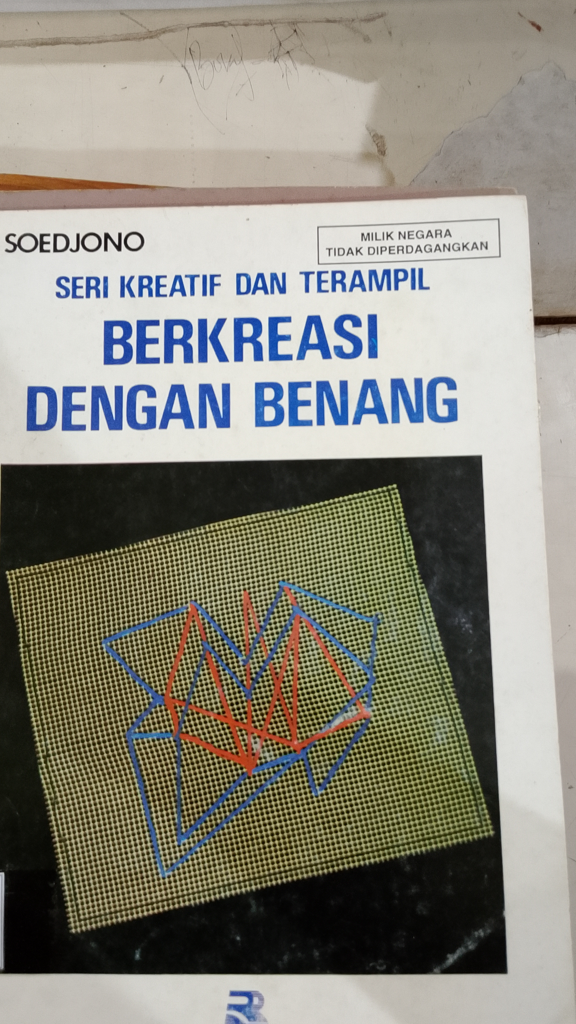 Berkreasi dengan Benang