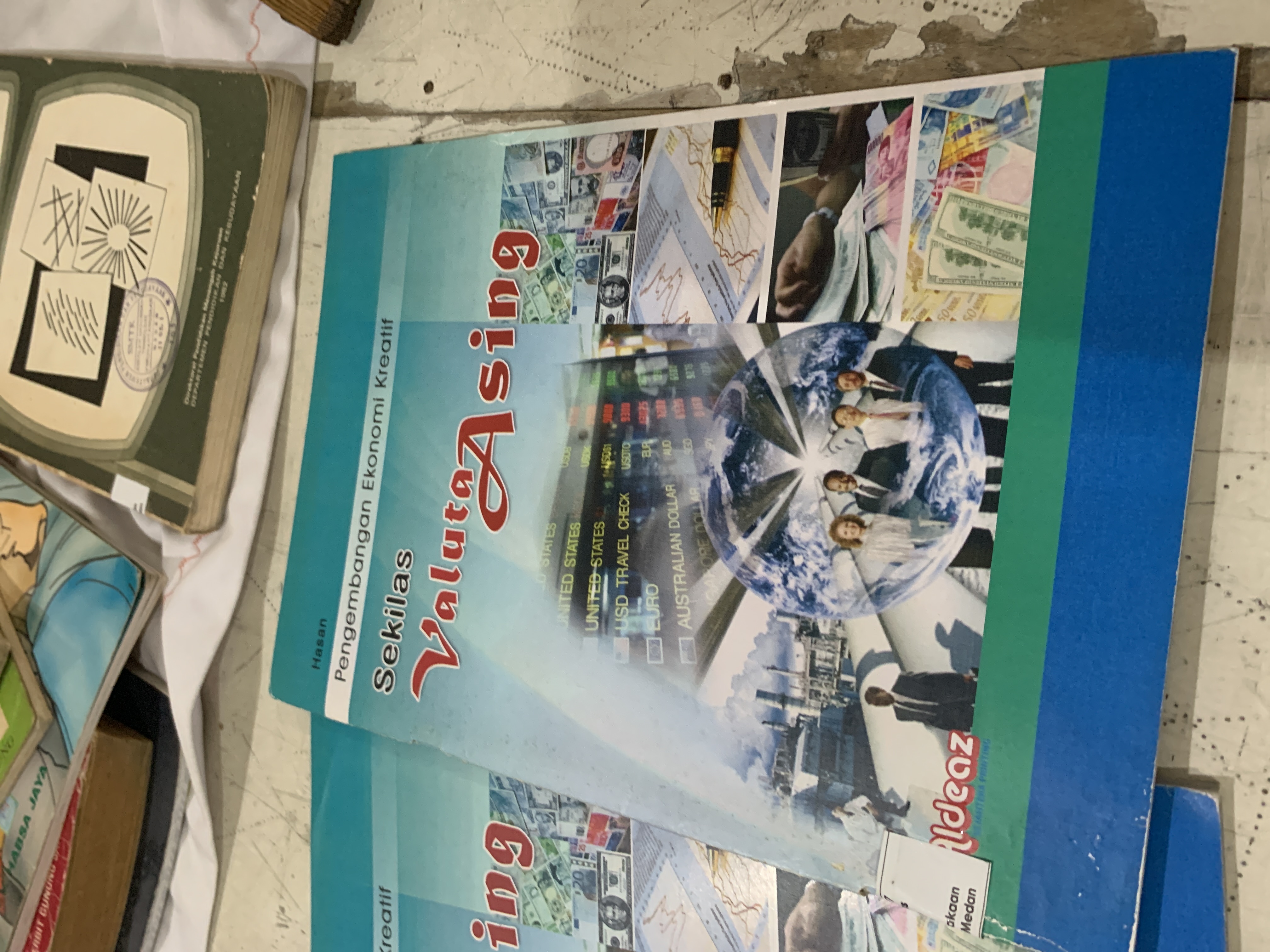 Sekilas Valuta Asing