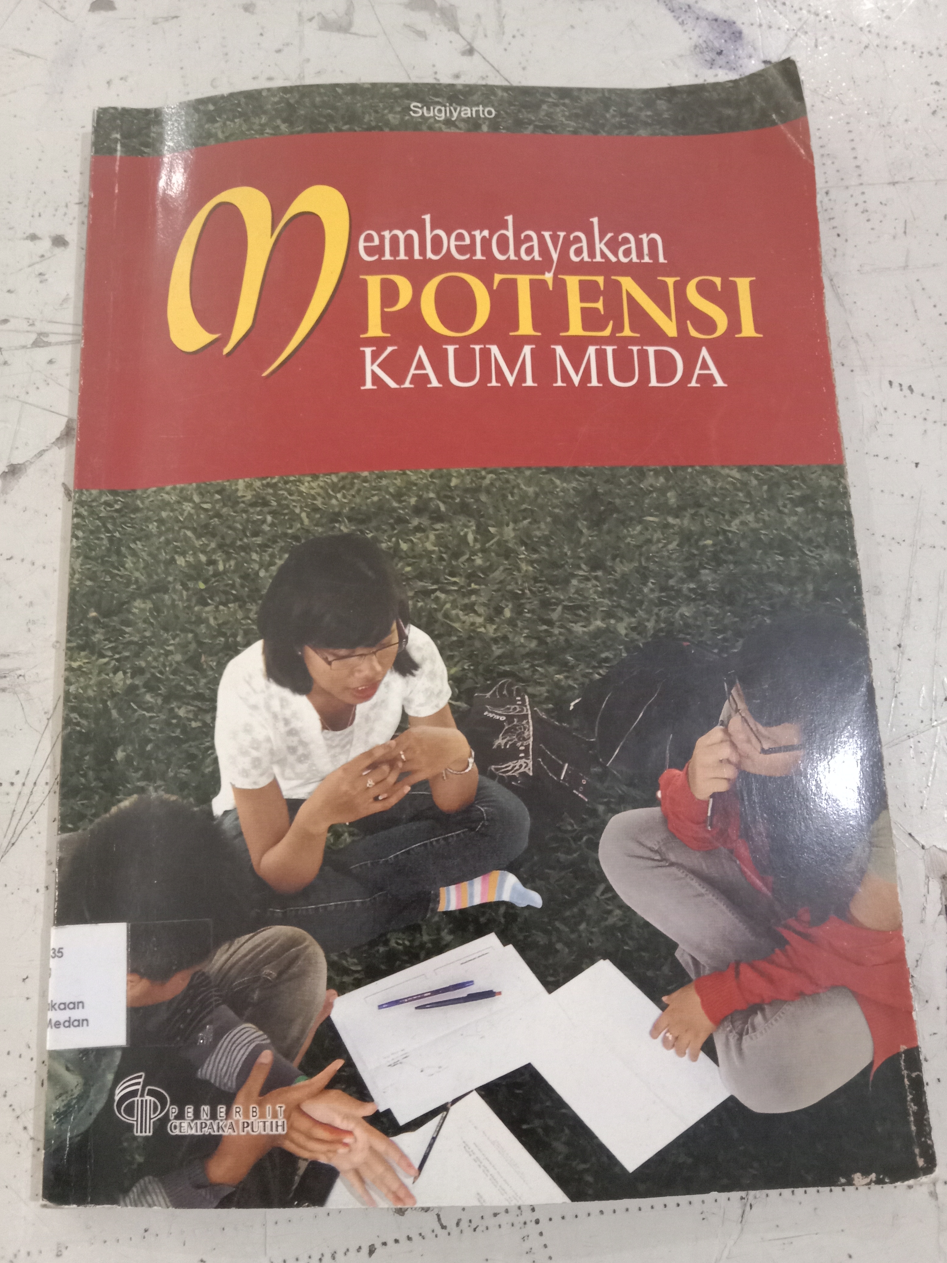 Memberdayakan potensi kaum muda 