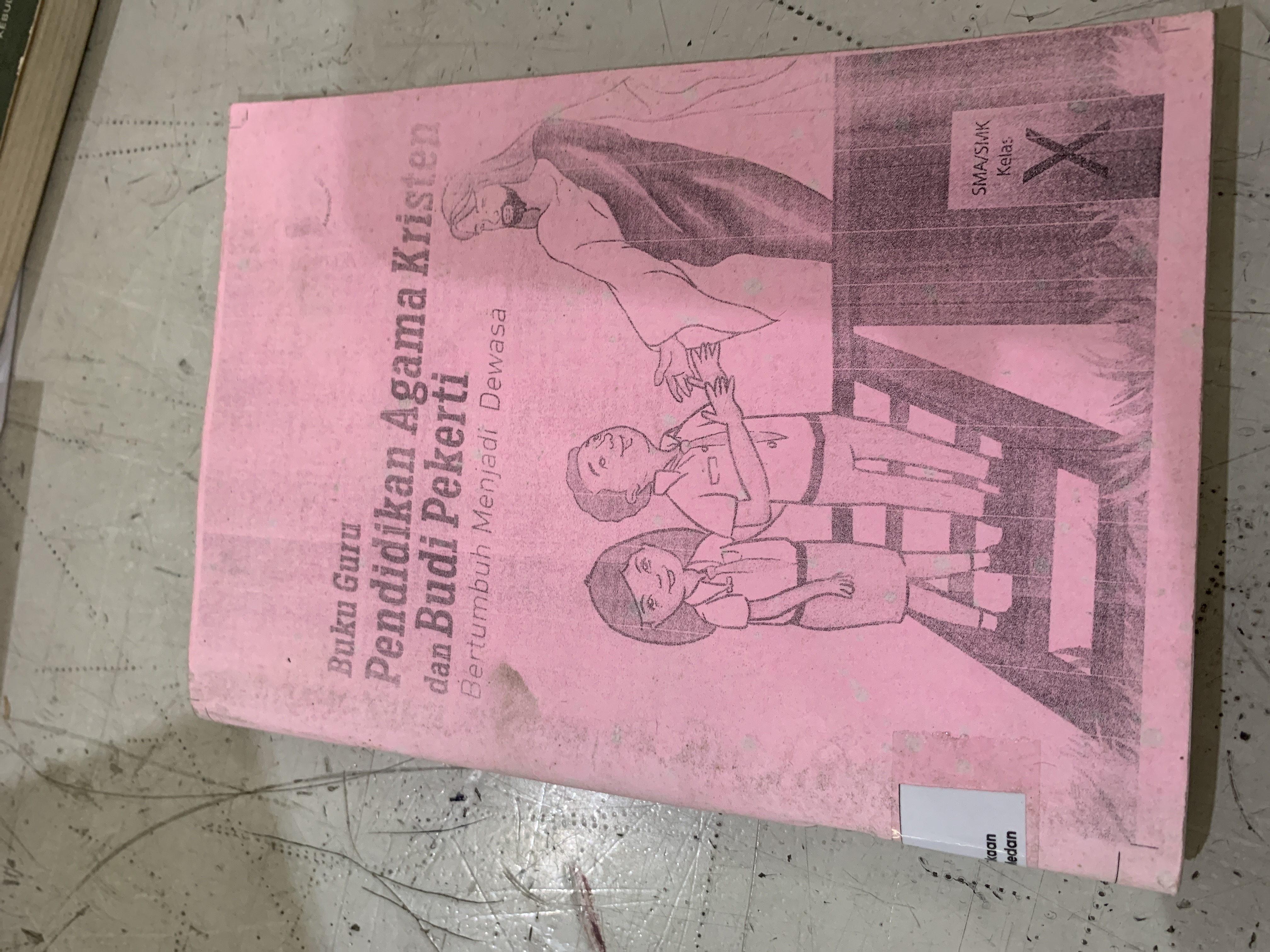 Buku guru pendidikan agama Kristen dan budi pekerti