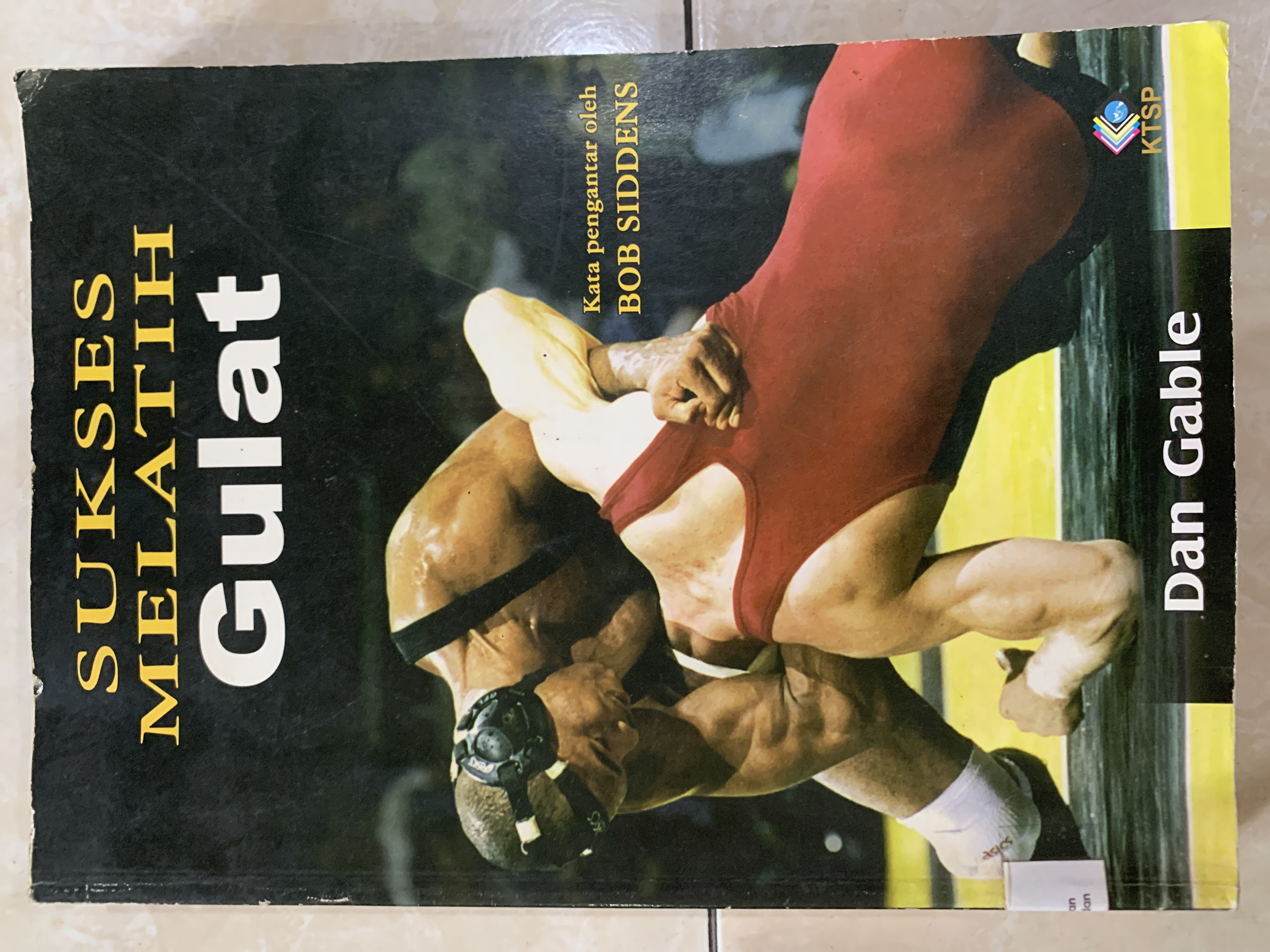 Sukses Melatih Gulat