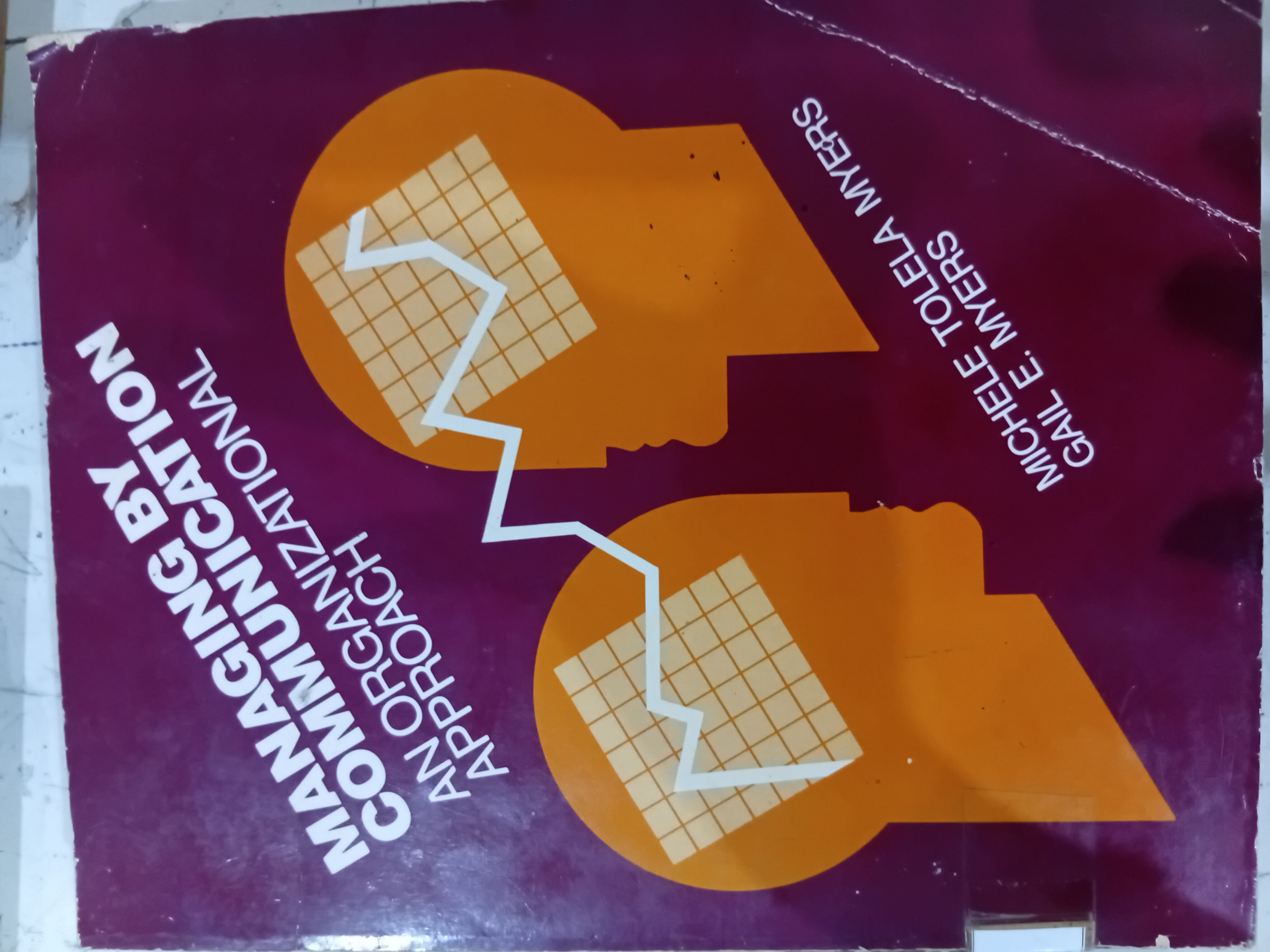 Managing by communication an organizational approach 