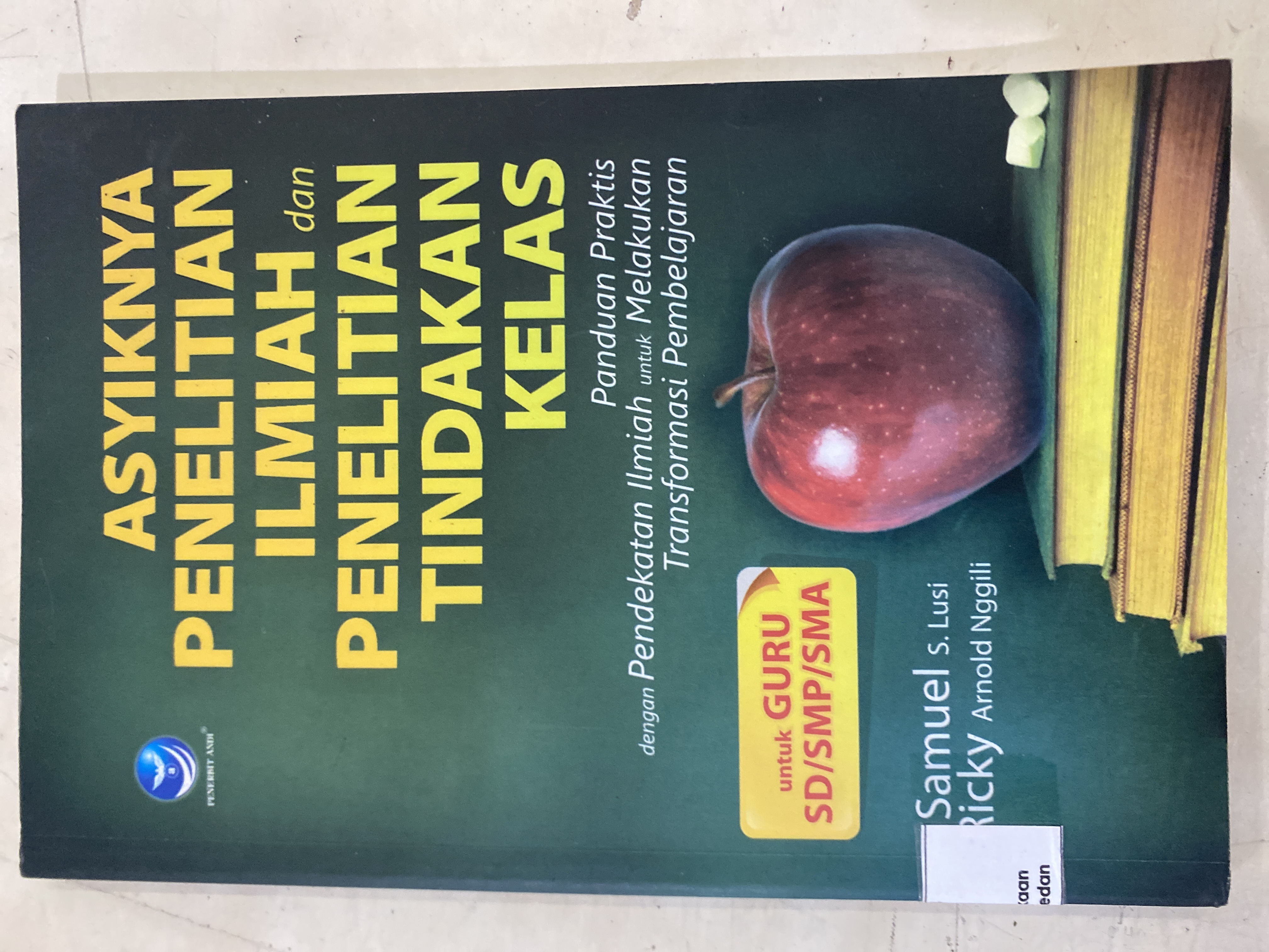 Asyiknya penelitian ilmiah dan penelitian tindakan kelas