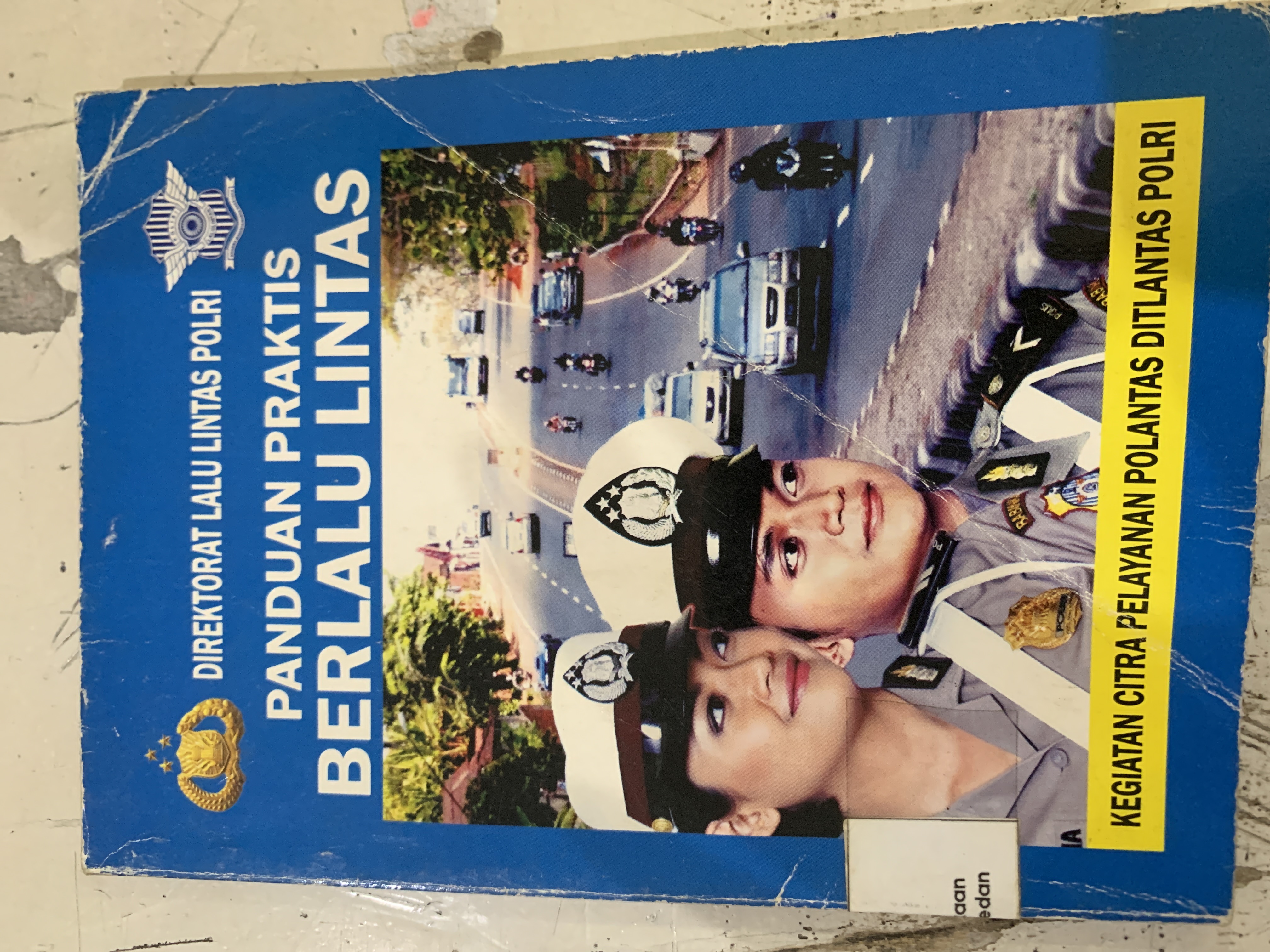 Panduan Praktis Berlalu Lintas