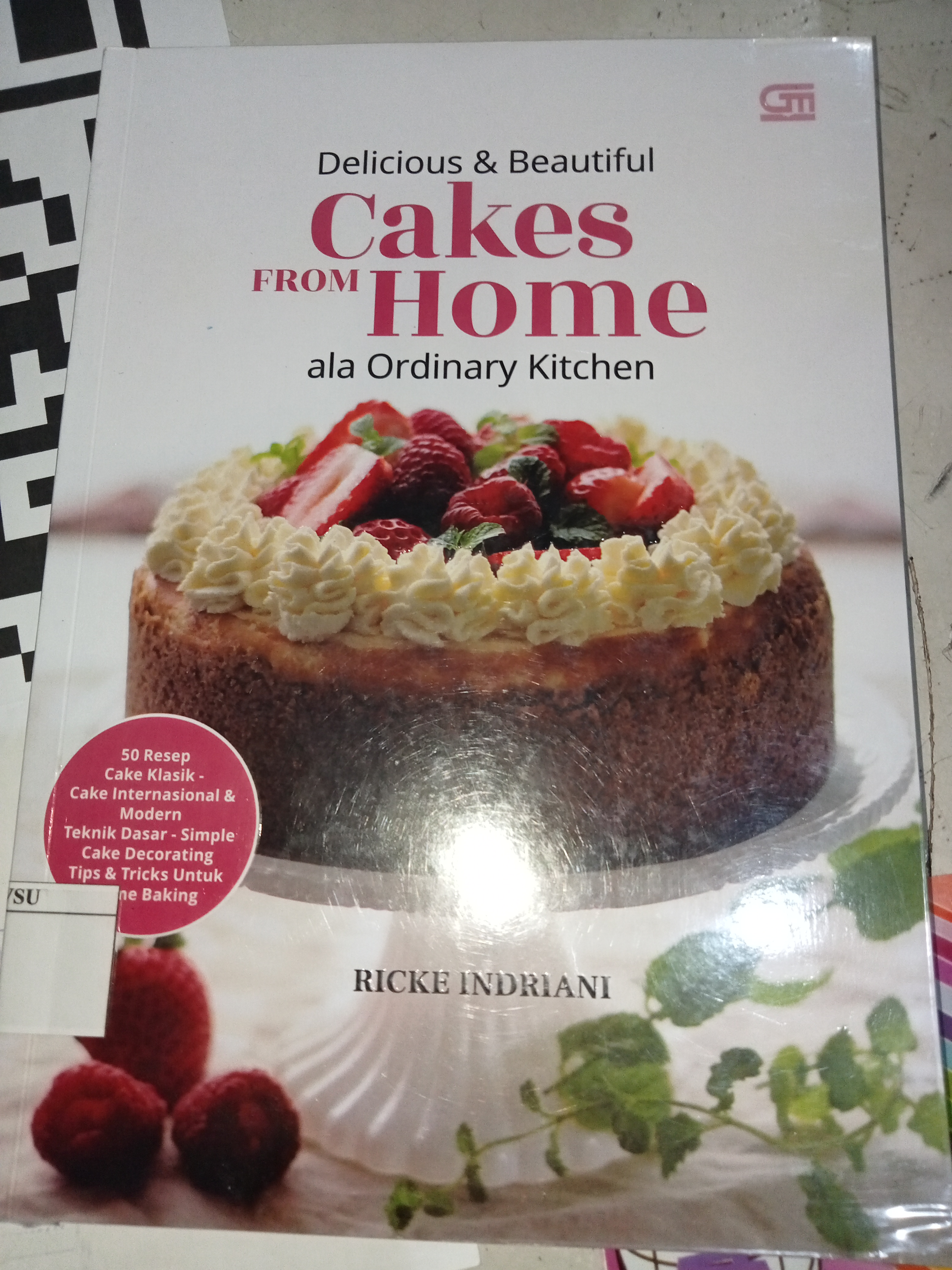 Delicious &amp; Beautiful Cakes From Home ala Ordinary Kitchen 