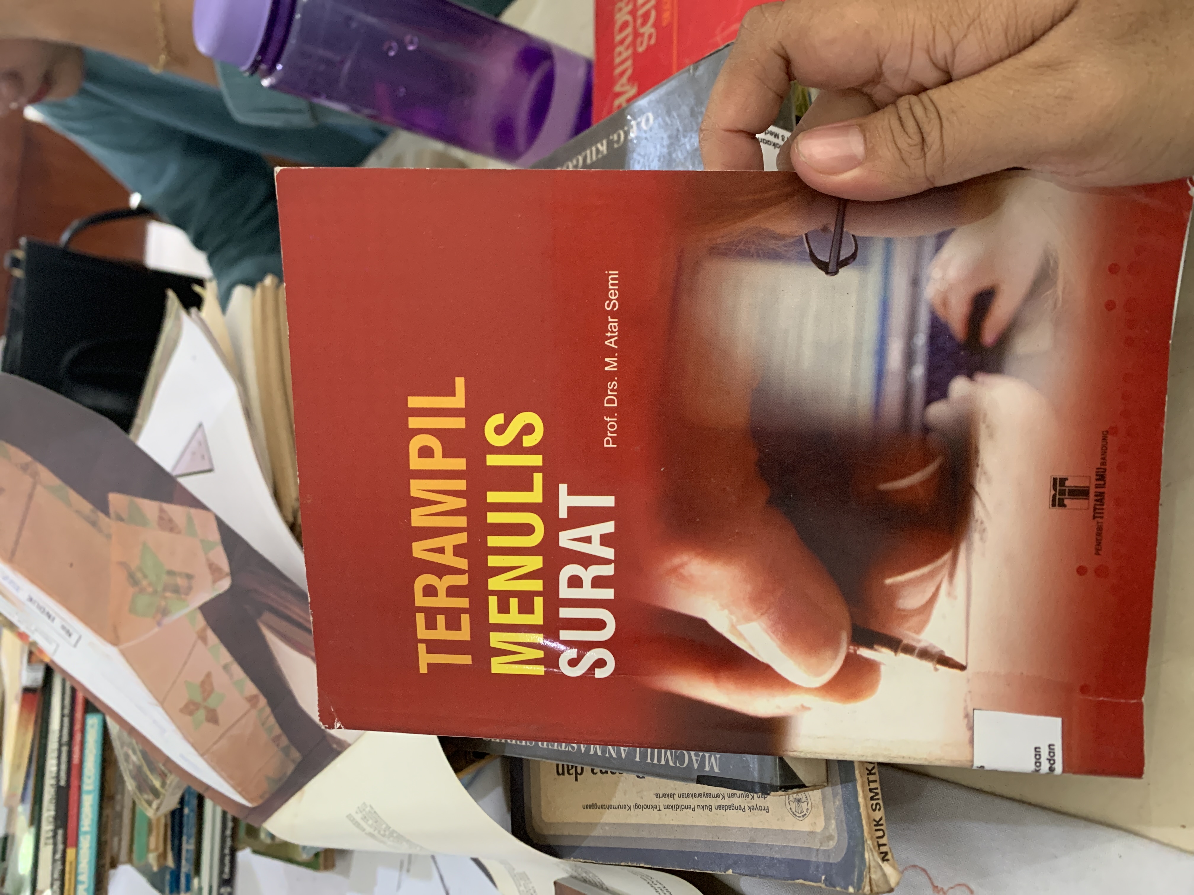 Terampil Menulis Surat