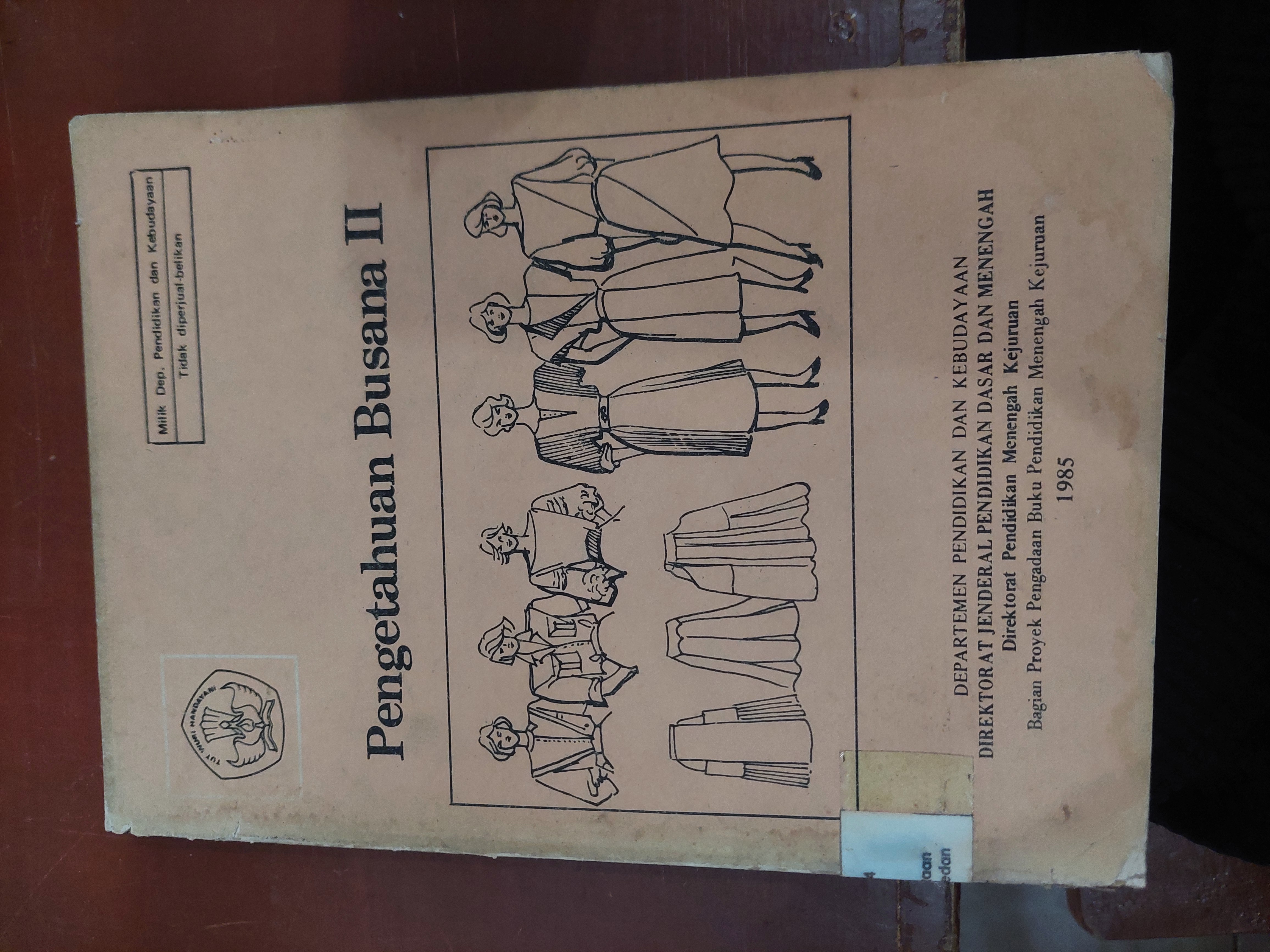 Pengetahuan Busana II