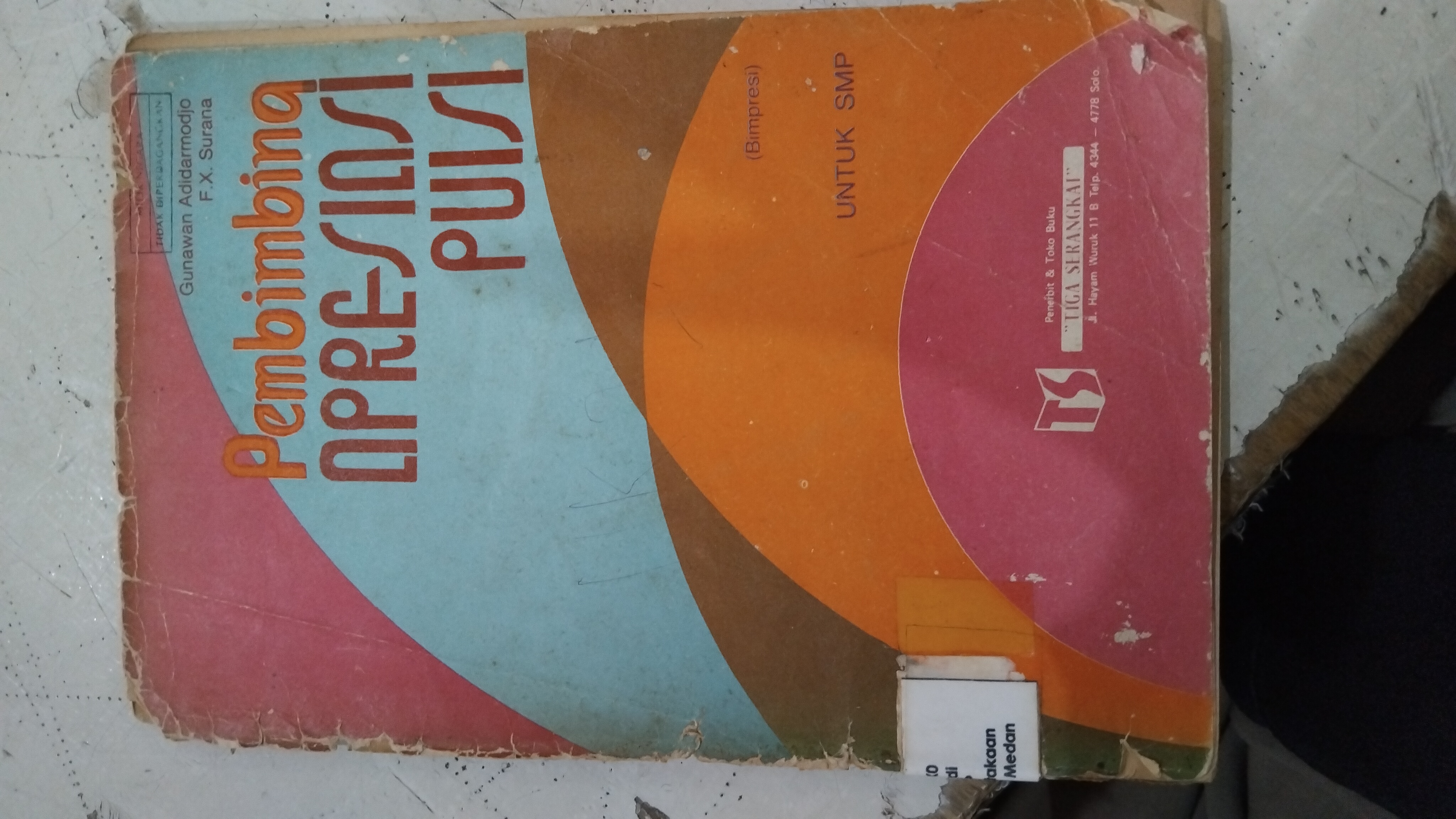 Pembimbing Apresiasi Puisi