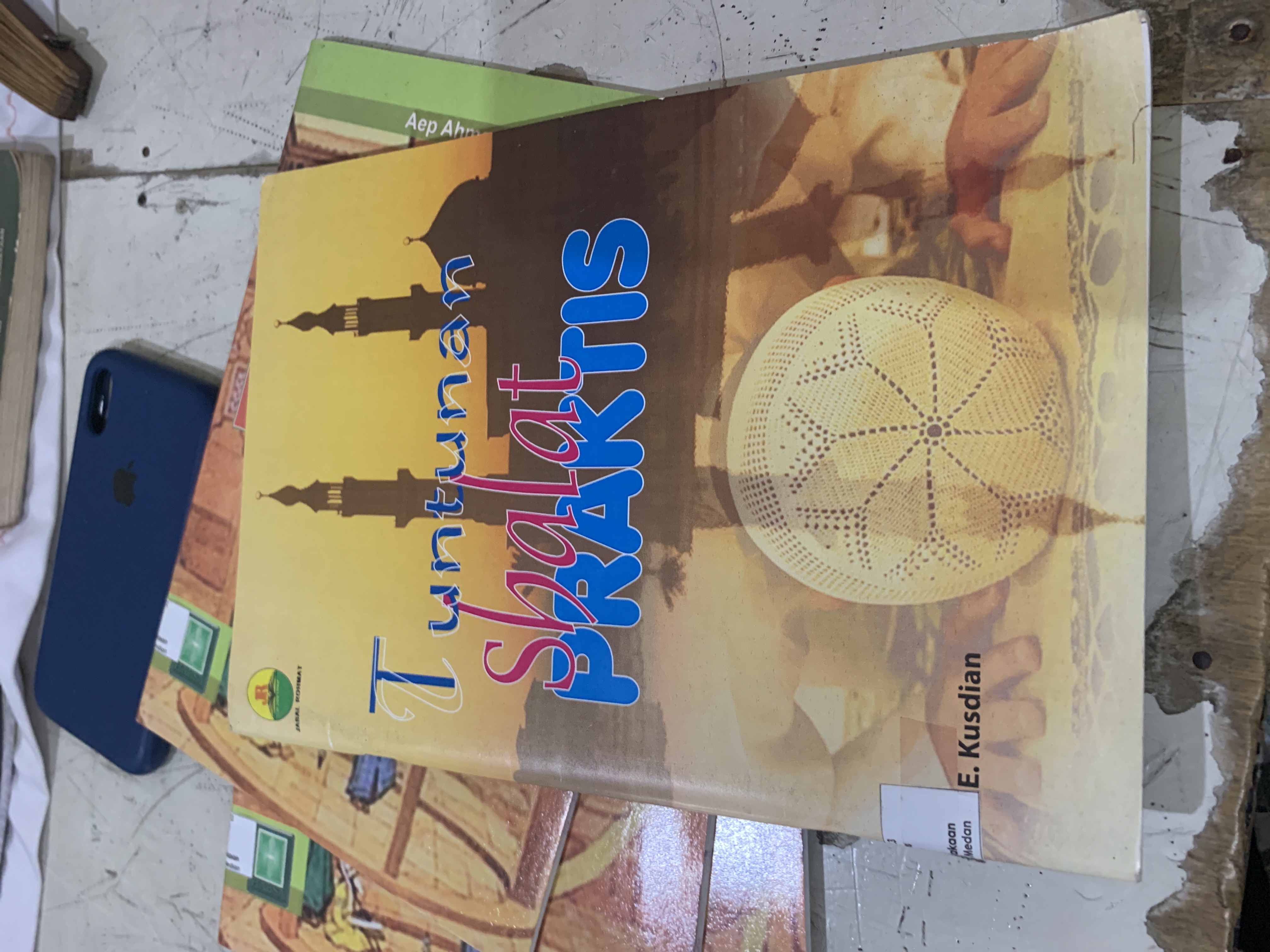 Tuntunan Shalat Praktis