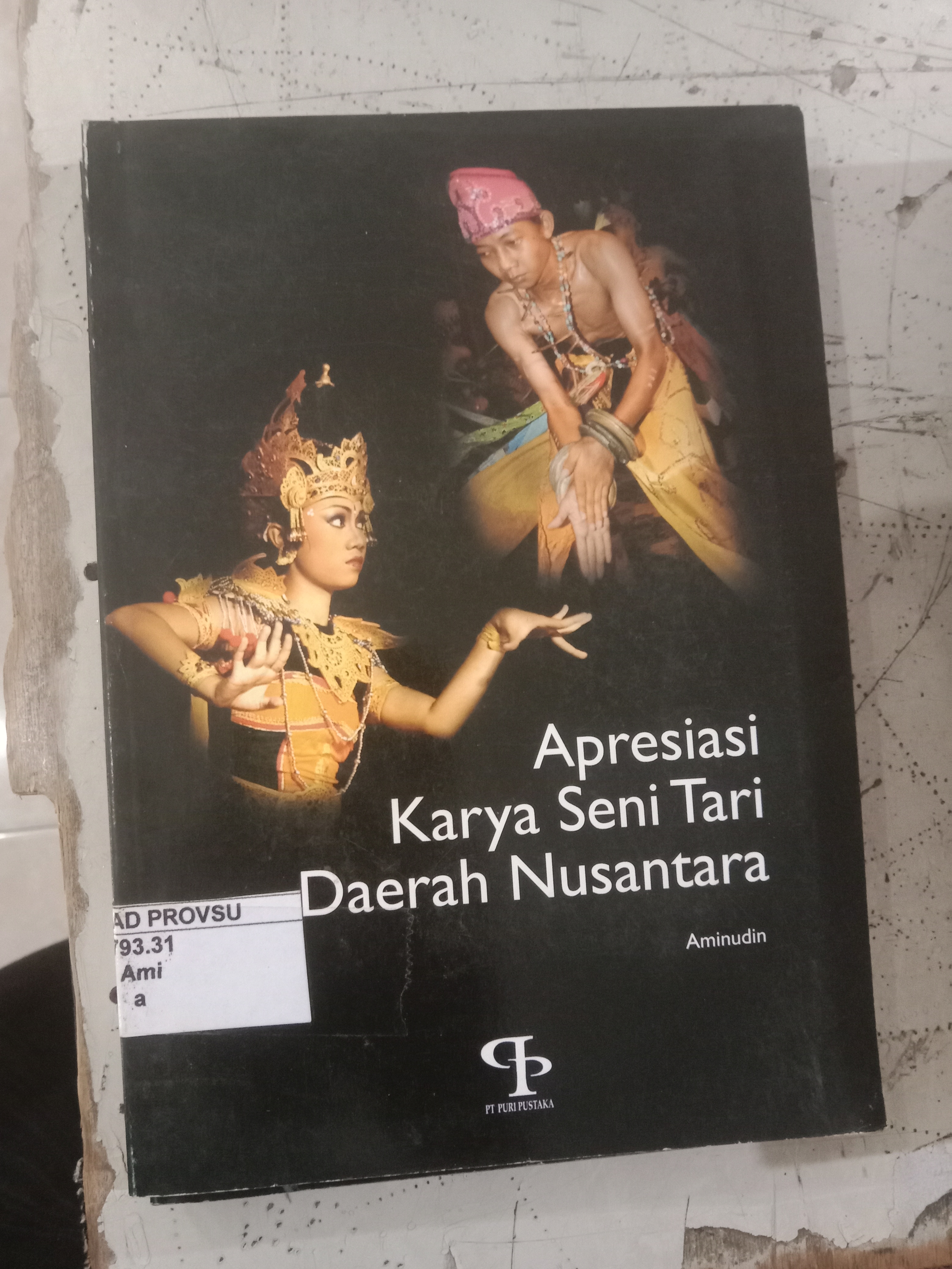 Apresiasi karya seni tari daerah nusantara