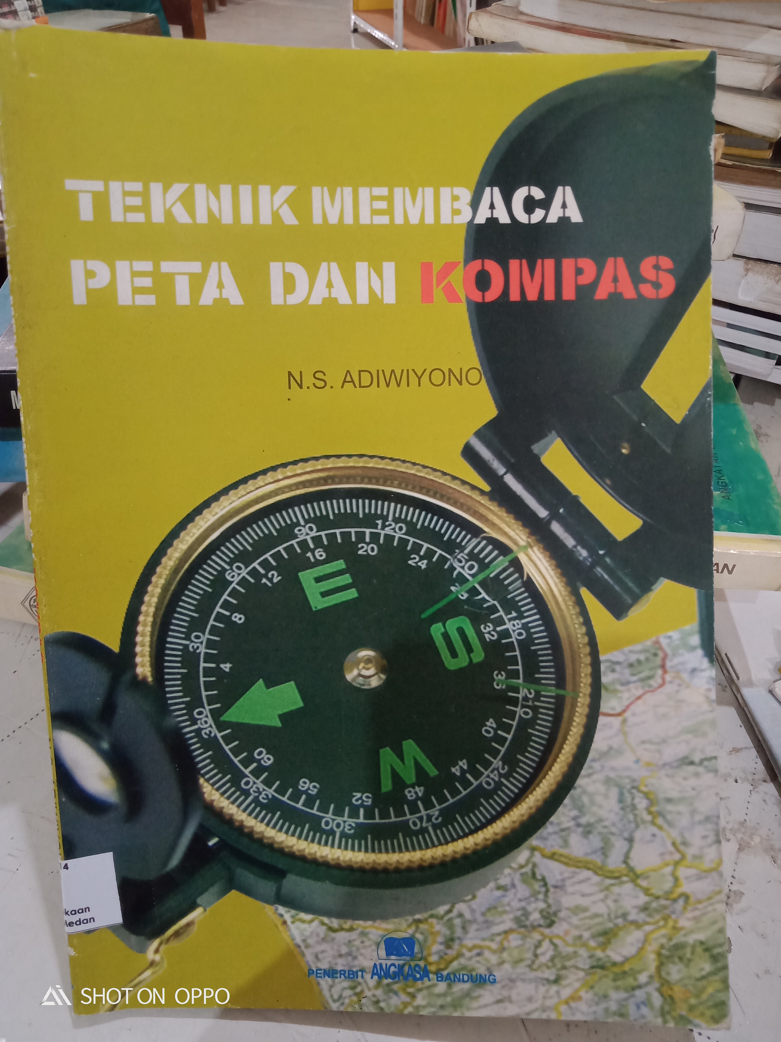 TEKNIK MEMBACA PETA DAN KOMPAS 