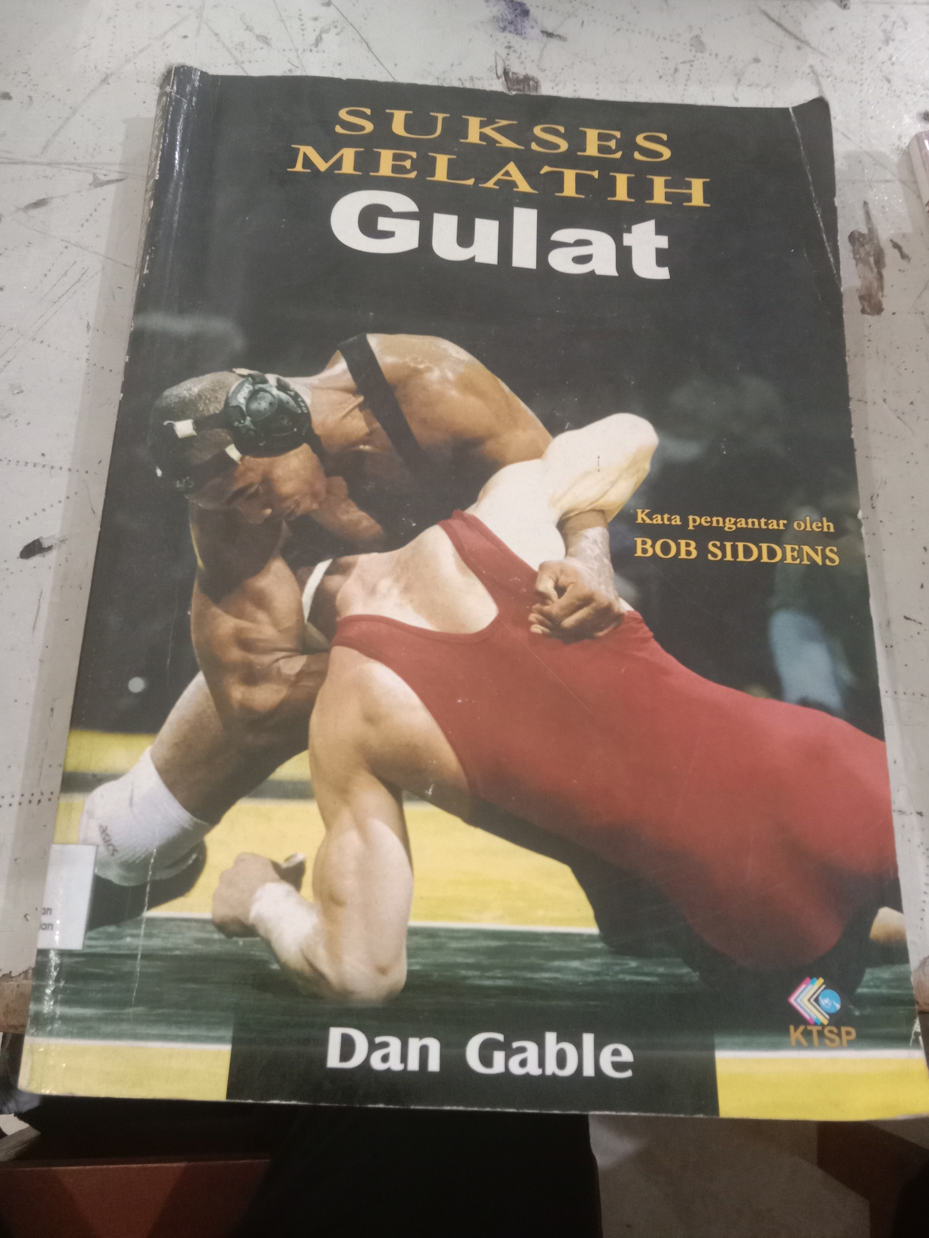 Sukses melatih gulat