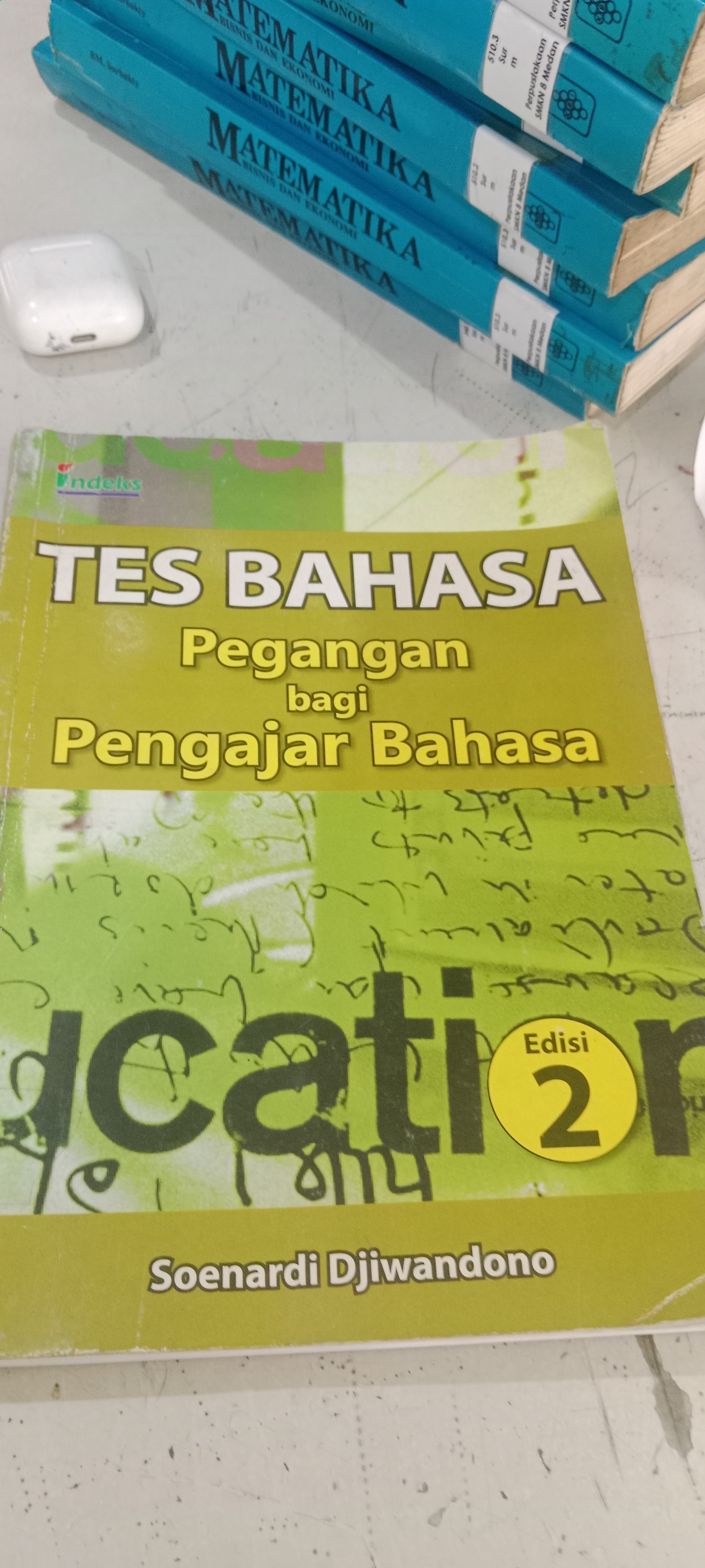 Tes bahasa Inggris pegangan bagi pengajar 