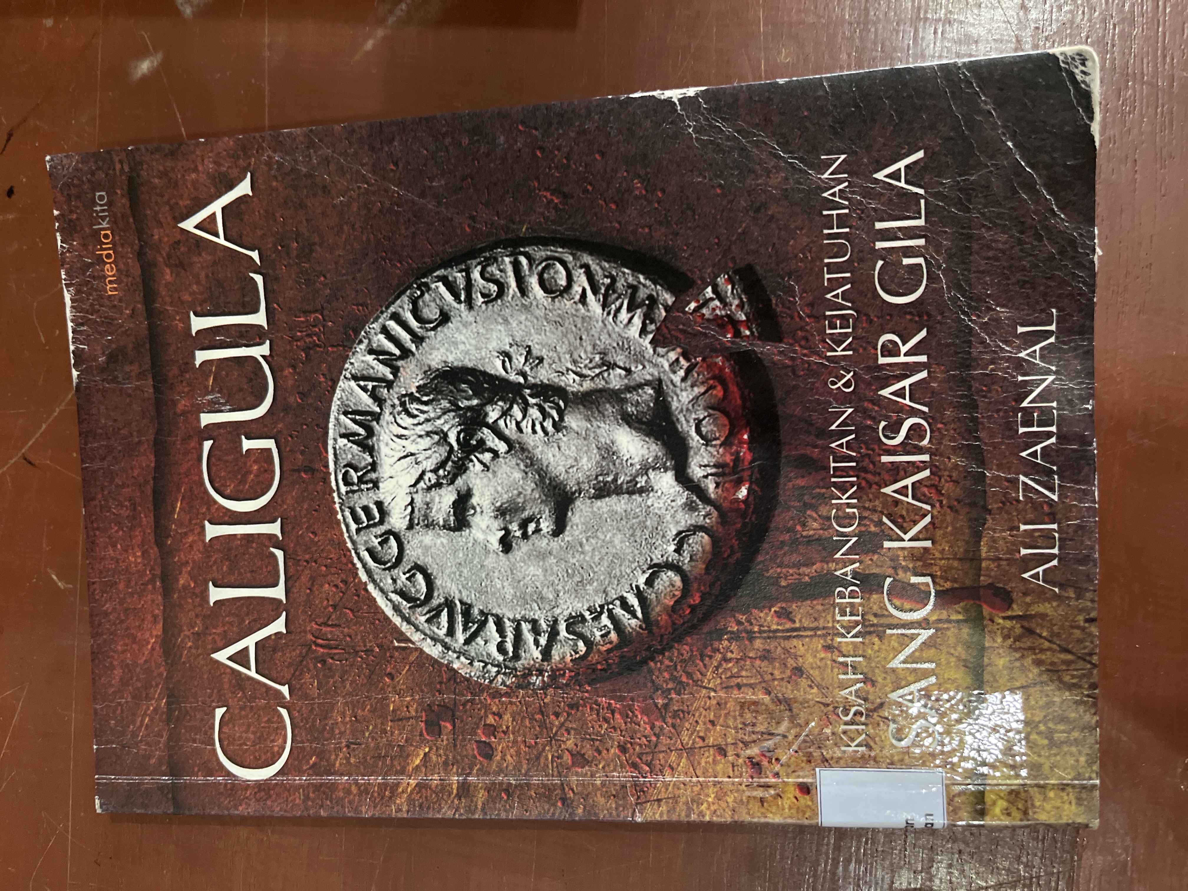 Caligula Kisah Kebangkitan dan Kejatuhan Sang Kaisar Gila