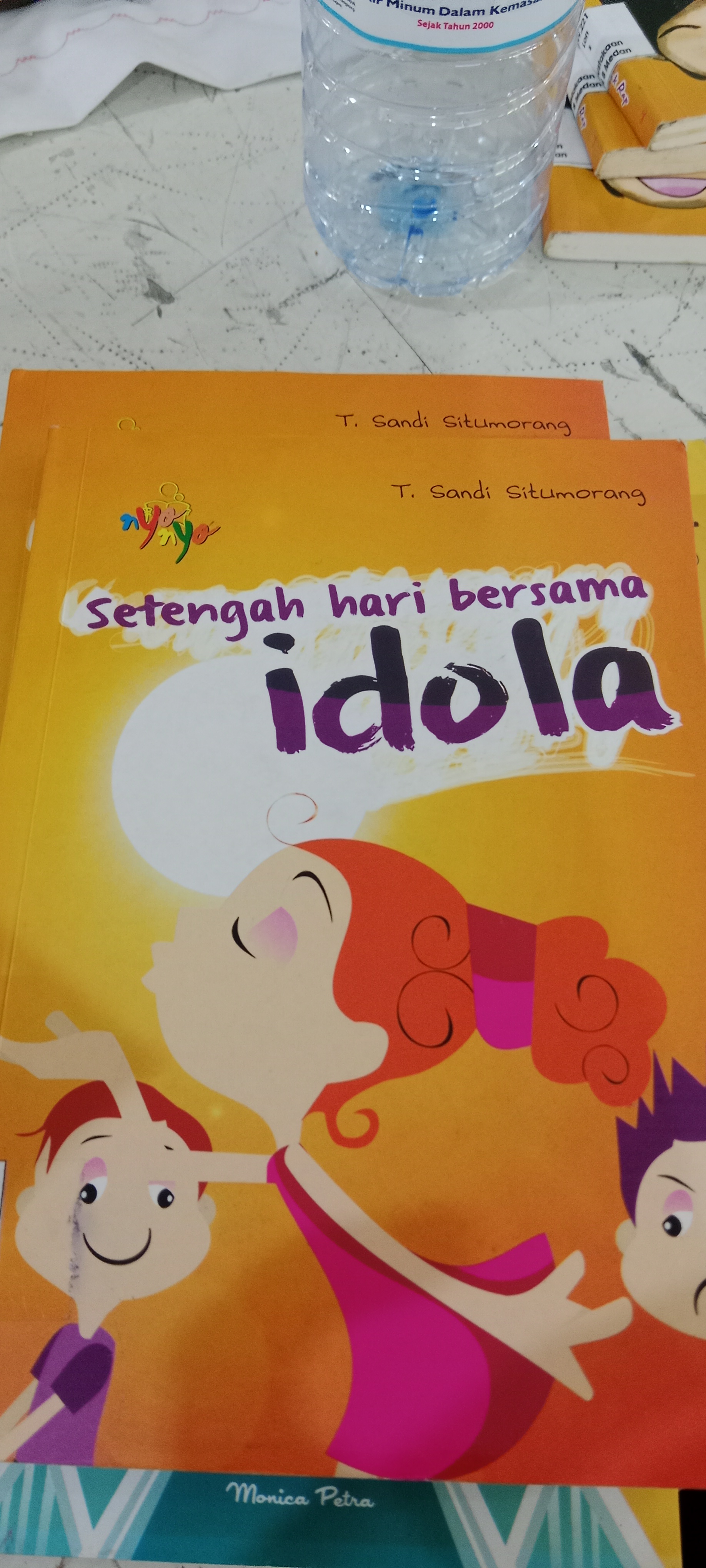 Setengah hari bersama indola