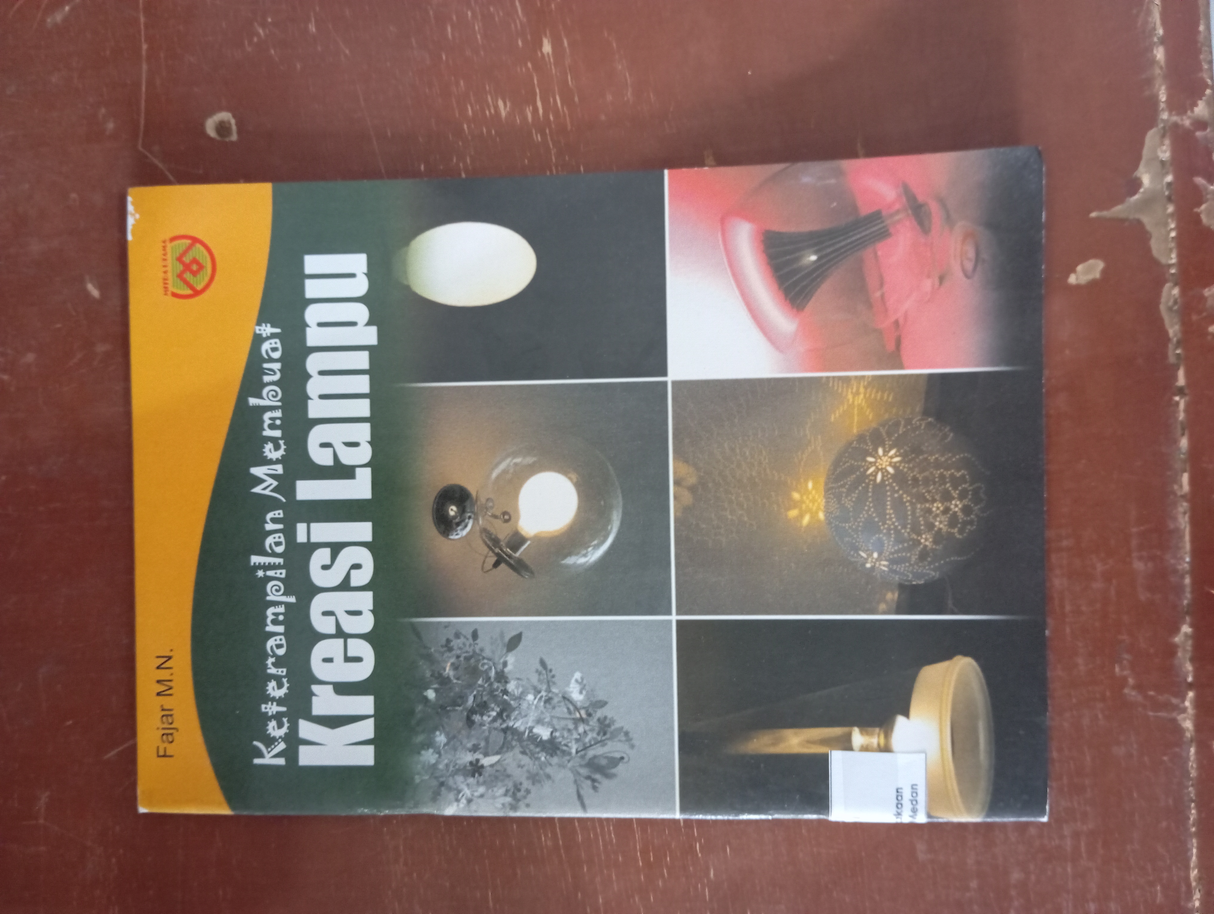 Keterampilan Membuat Lampu