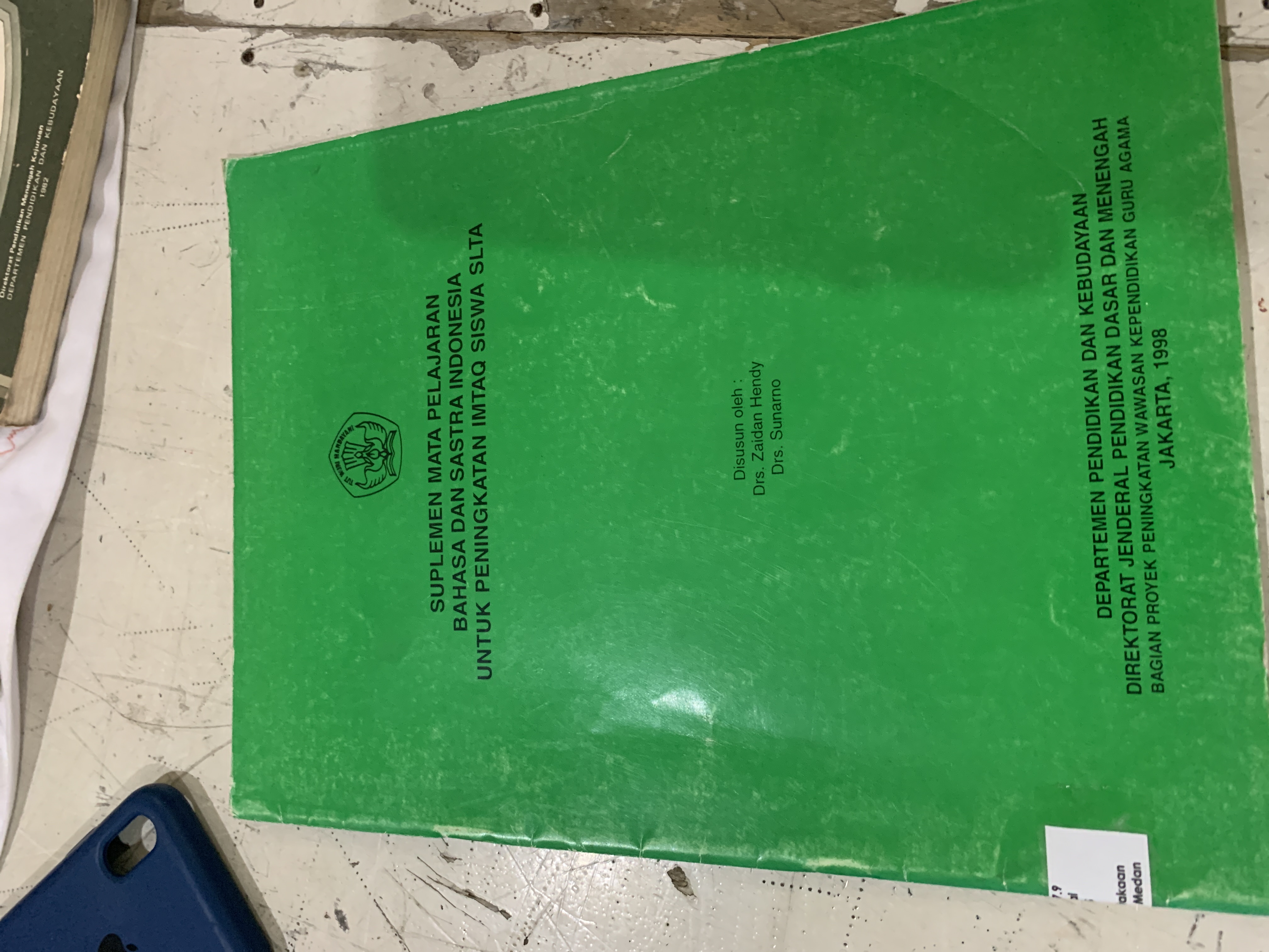 Suplemen mata pelajaran bahasa dan sastra Indonesia untuk peningkatan imtaq siswa slta